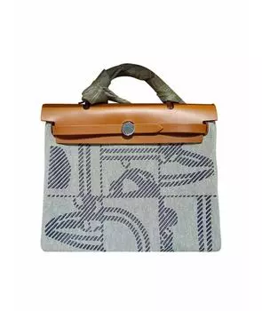 Сумка с короткими ручками