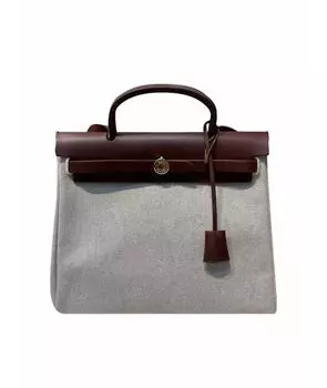 Сумка с короткими ручками