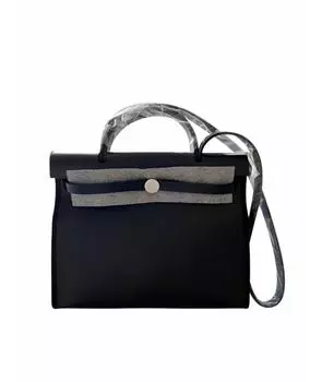 Сумка с короткими ручками