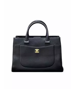 Сумка с короткими ручками