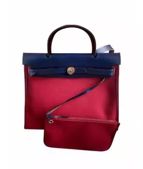 Сумка с короткими ручками