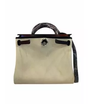 Сумка с короткими ручками