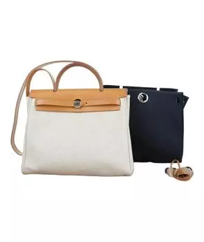 Сумка с короткими ручками