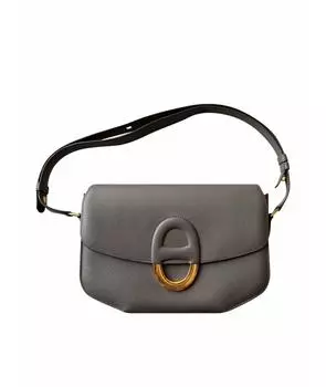 Сумка с короткими ручками