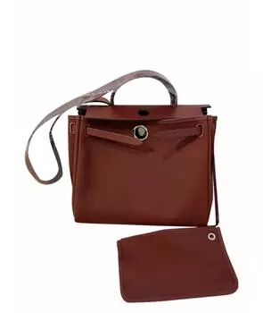 Сумка с короткими ручками