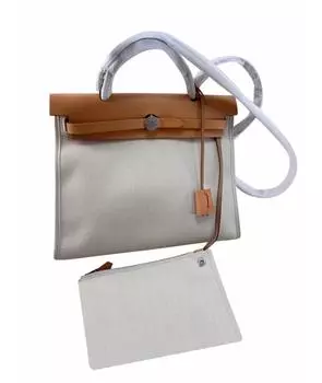 Сумка с короткими ручками