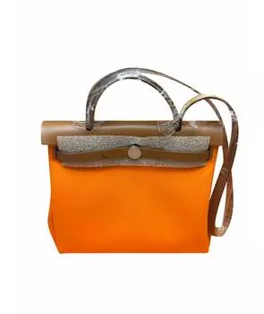 Сумка с короткими ручками