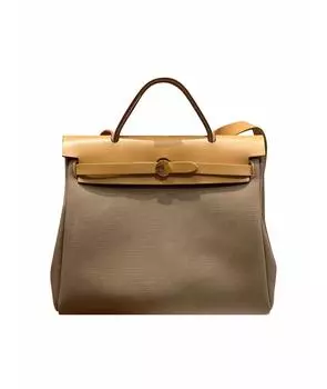 Сумка с короткими ручками