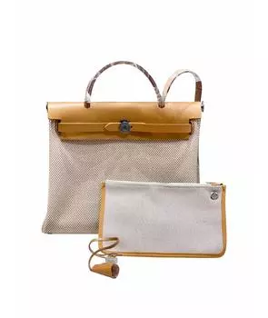 Сумка с короткими ручками