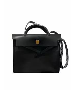 Сумка с короткими ручками