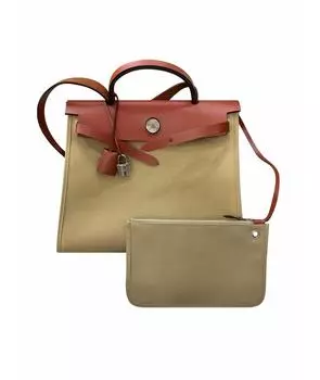 Сумка с короткими ручками