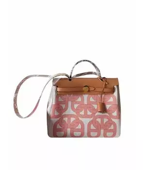 Сумка с короткими ручками