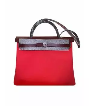 Сумка с короткими ручками