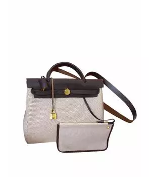 Сумка с короткими ручками