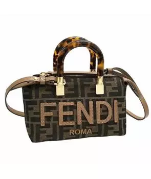 Сумка с короткими ручками