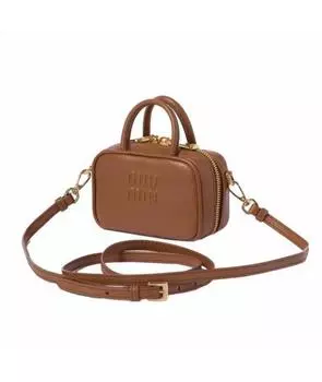 Сумка с короткими ручками