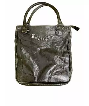 Сумка с короткими ручками