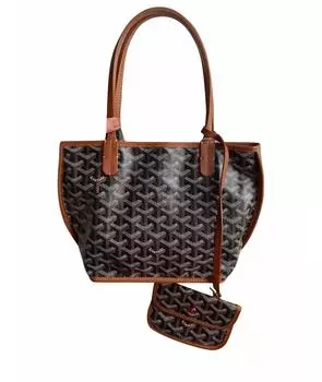 Сумка с короткими ручками