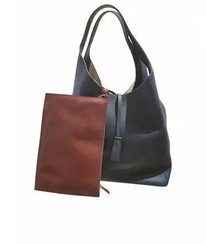 Сумка с короткими ручками