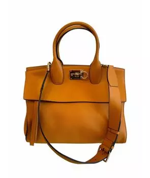 Сумка с короткими ручками