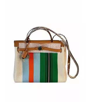 Сумка с короткими ручками