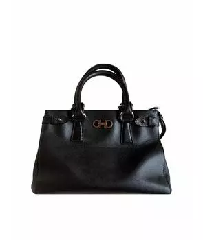 Сумка с короткими ручками