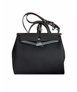 Сумка с короткими ручками