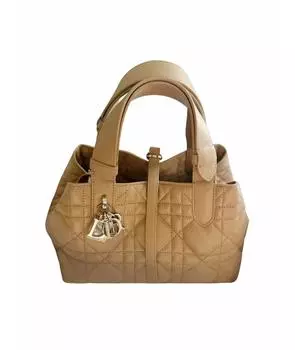 Сумка с короткими ручками