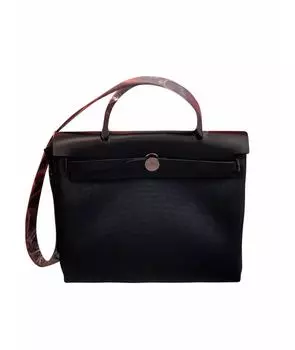 Сумка с короткими ручками