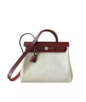 Сумка с короткими ручками