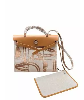 Сумка с короткими ручками