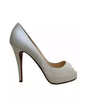Свадебные туфли на высоком каблуке