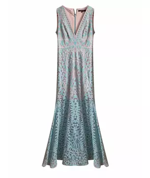 Вечернее платье