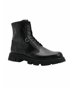 Высокие ботинки