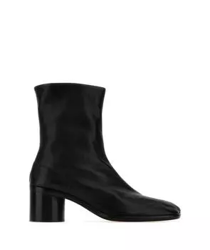 Высокие ботинки