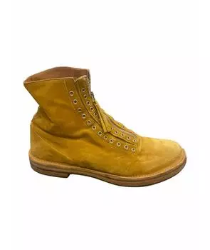 Высокие ботинки