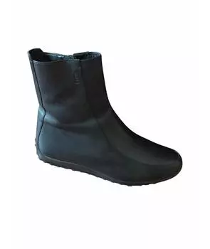 Высокие ботинки