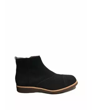 Высокие ботинки