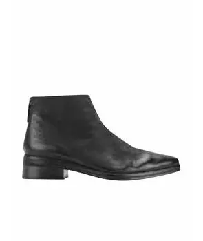 Высокие ботинки