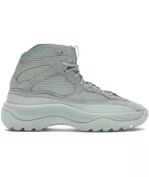 Высокие ботинки