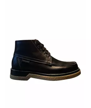 Высокие ботинки