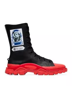 Высокие ботинки