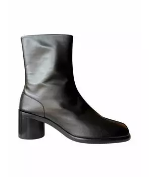 Высокие ботинки