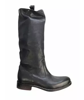 Высокие ботинки