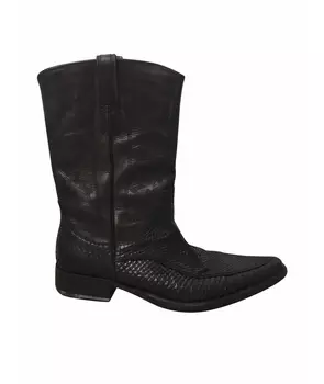 Высокие ботинки