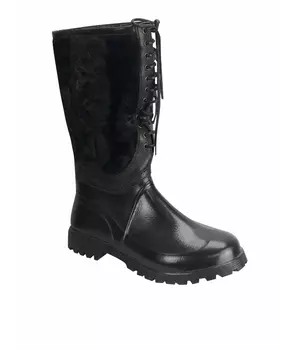 Высокие ботинки