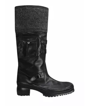 Высокие ботинки