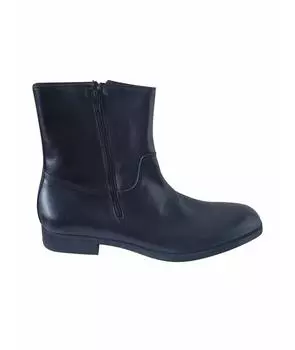 Высокие ботинки