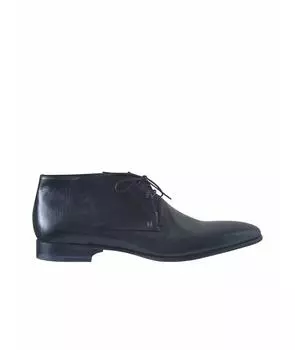 Высокие ботинки