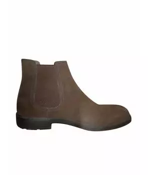 Высокие ботинки